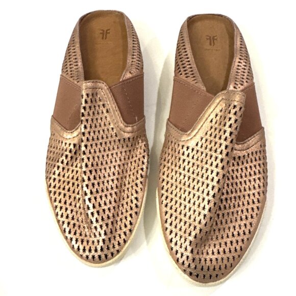 FRYE Melanie Perforated Leather Slip On Rose Gold - Picture 1 of 4